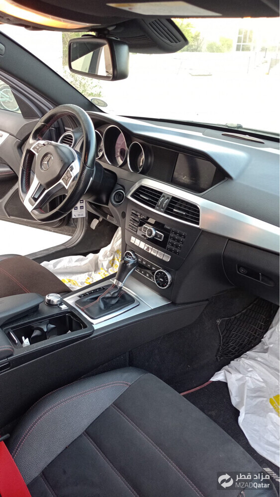 neat car with zero body paints used - 5