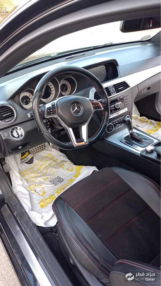 neat car with zero body paints used - 1