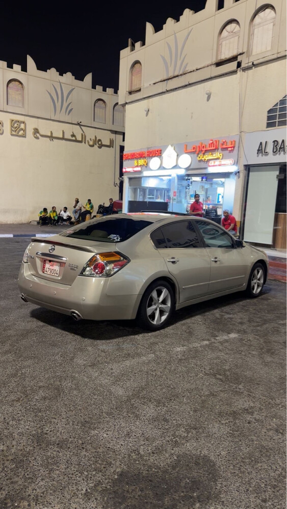 Nissan Altima - 10