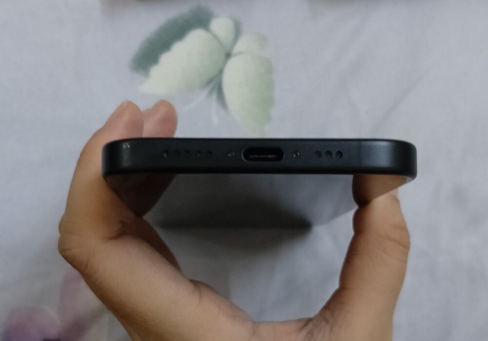 iPhone 16 128 GB - 6