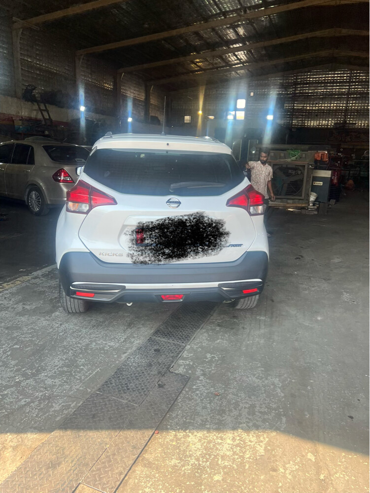 Nissan kicks - 2