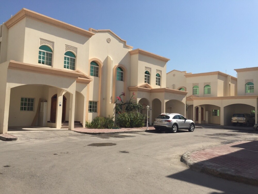 Al Duhail Villa for Rent - 1