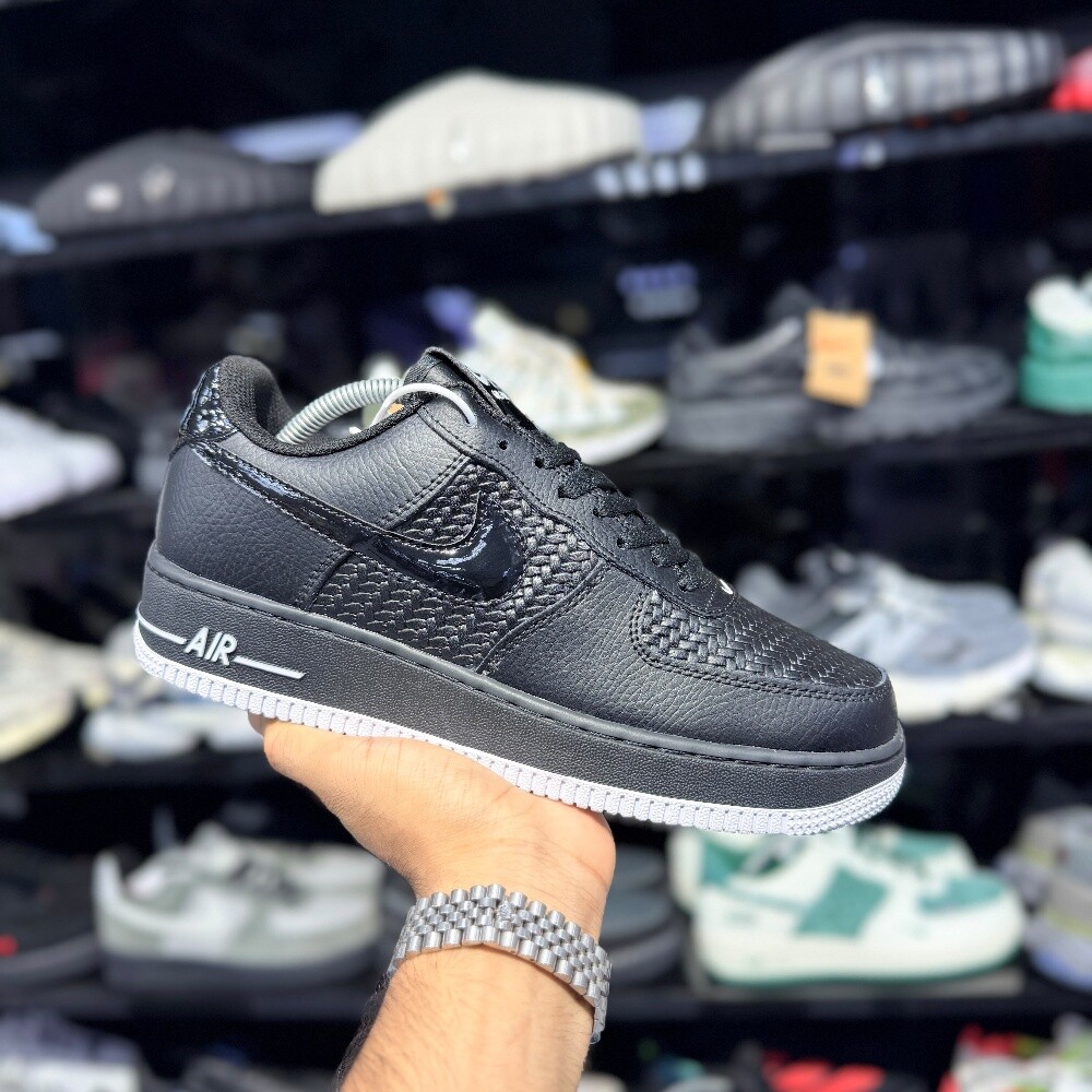 All brands of Shoes available - 10