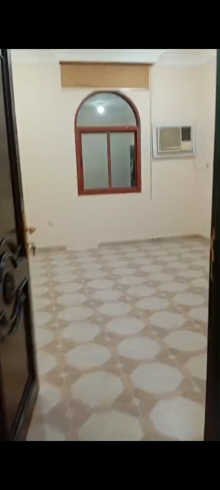 Guri dhaqameed oo kiro ah oo ku yaa - 17