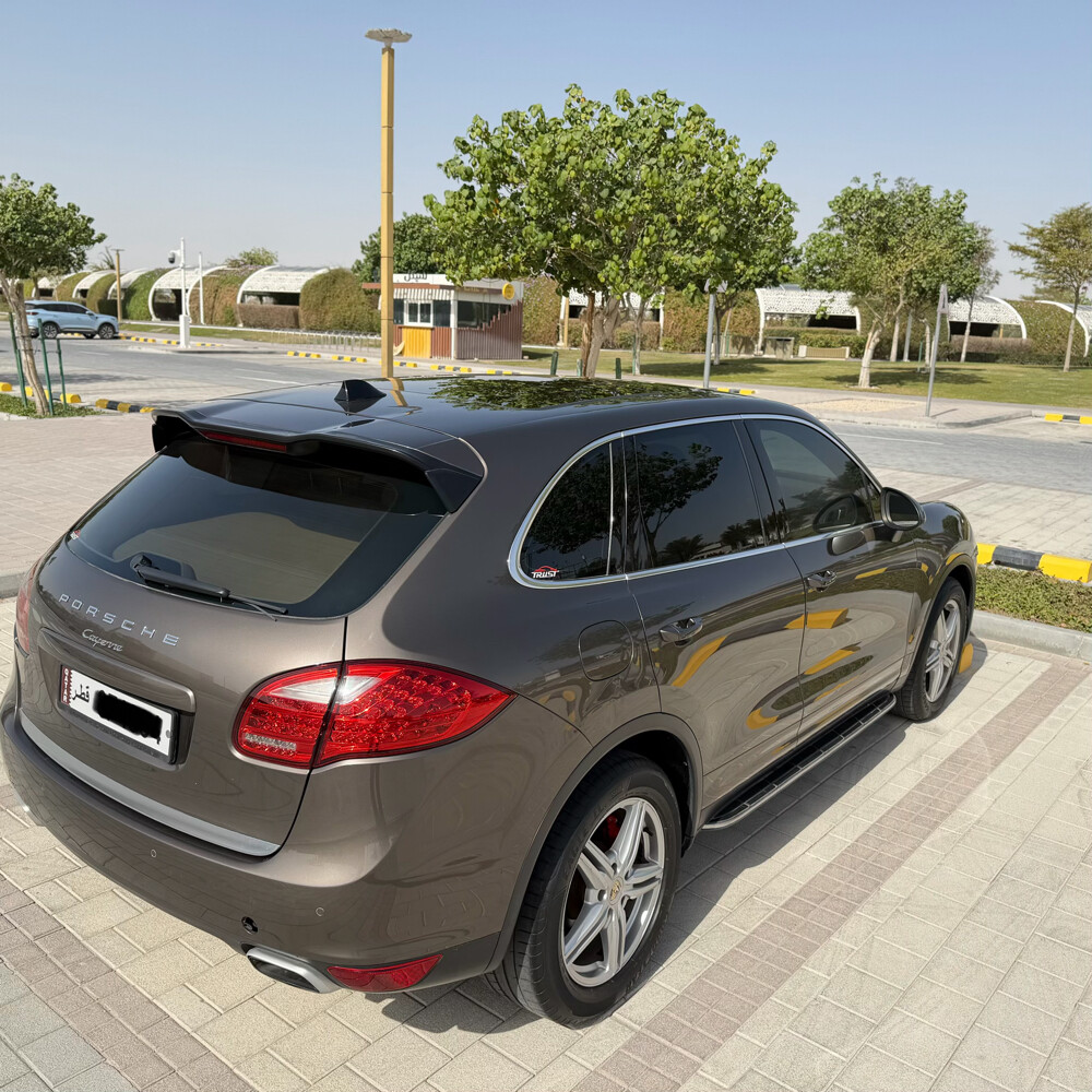 Porsche Cayenne 2011 - 4