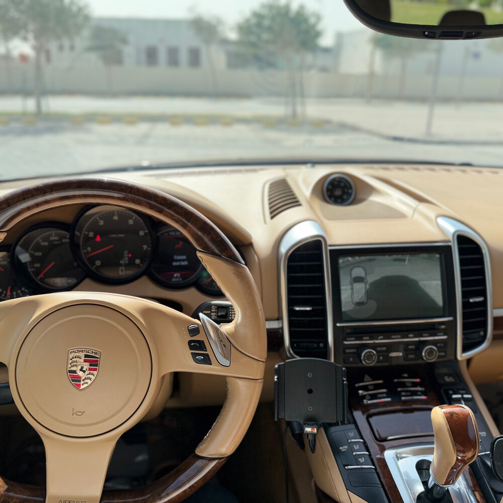 Porsche Cayenne 2011 - 2