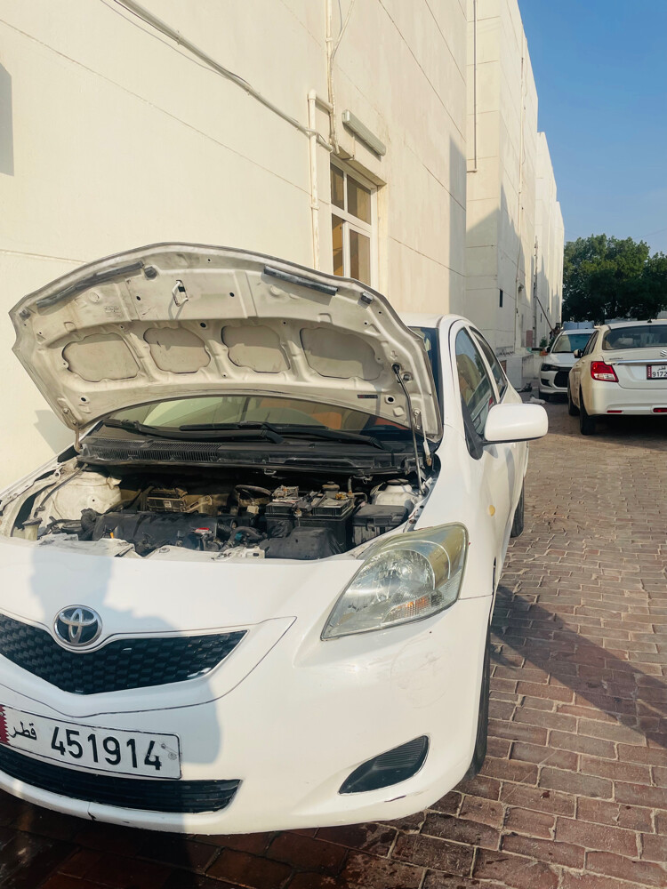 Toyota Yaris 2011 - 1