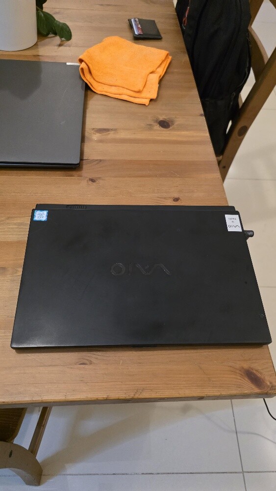 VAIO A12 2-in-1 Touchscreen Laptop - 2