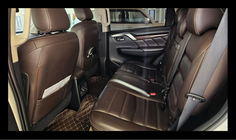 2019 Mitsubishi Montero Sport - 6