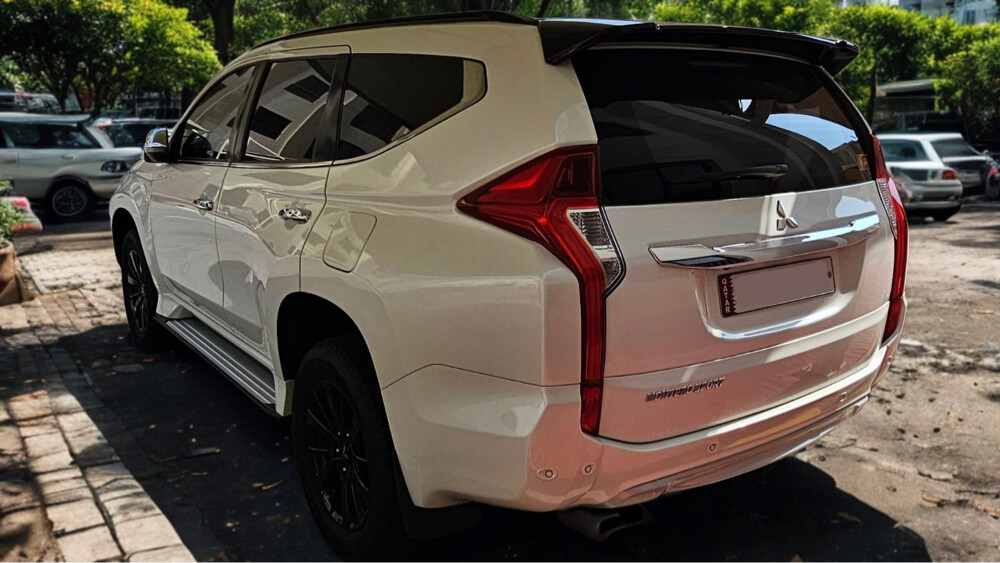 2019 Mitsubishi Montero Sport - 5