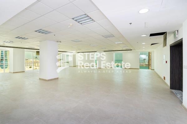 Office with City View in Lusail - 1