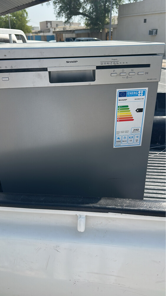 sharf dishwasher in good condition  - 2
