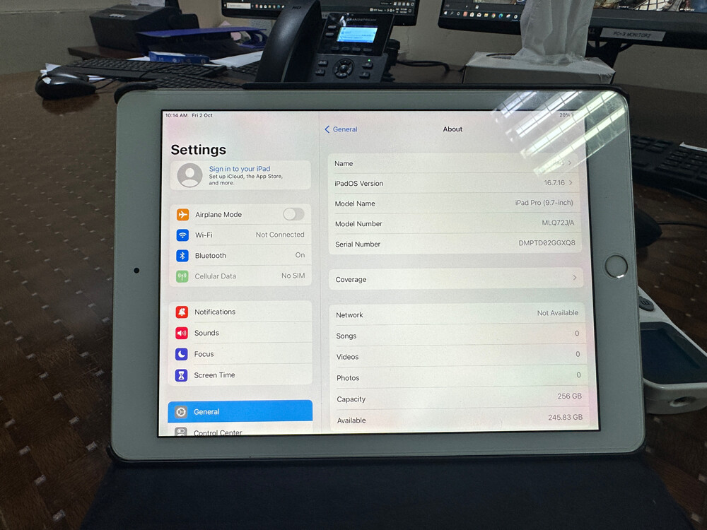 iPad Pro 9.7 inches 256gb cellular - 5