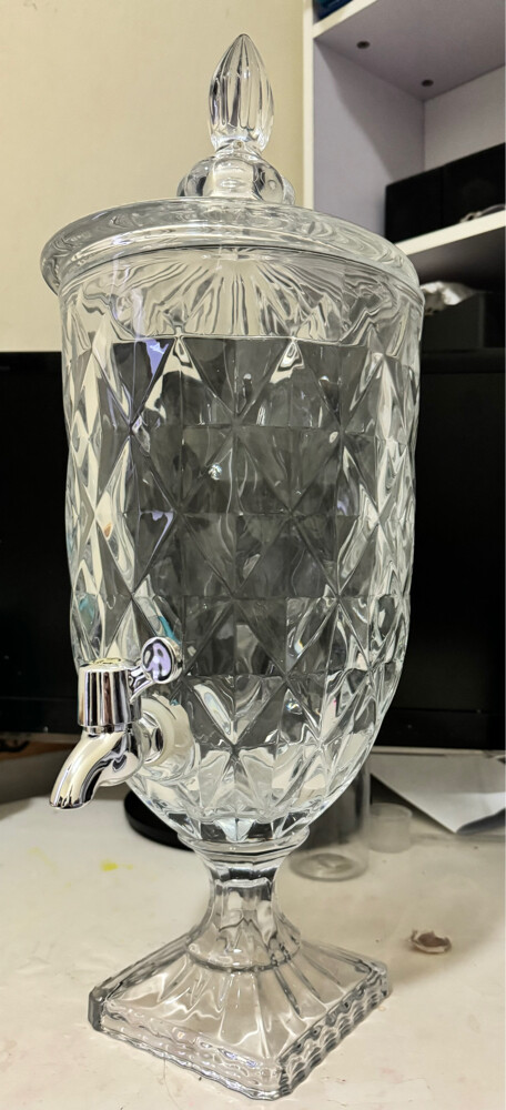 dispenser - 1