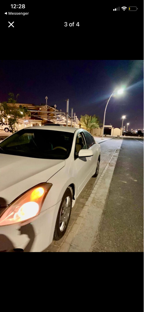 Nissan Altima - 3