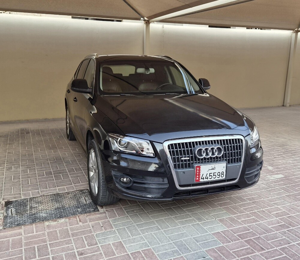 Audi Q5 low mileage - 2