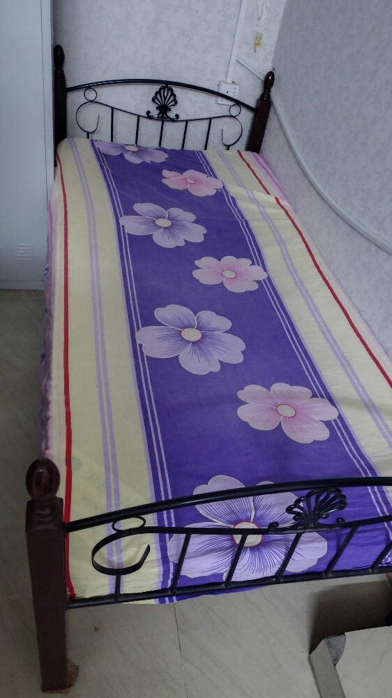 single beds and mattresses for sale - 2