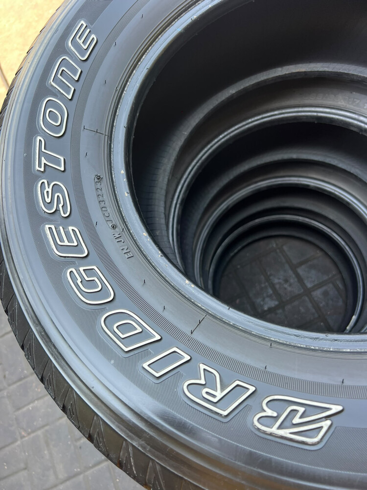 285/65/17 Bridgestone, Japan  - 3