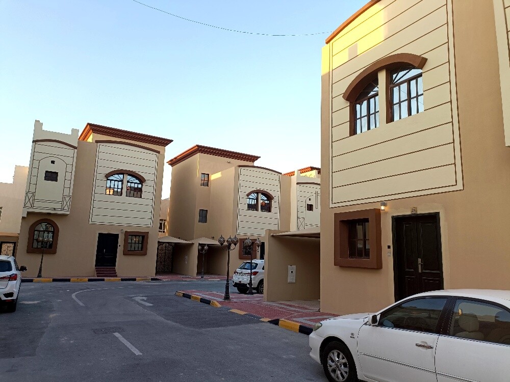 فلل لموظفين وموظفات الشركات في ام - 2