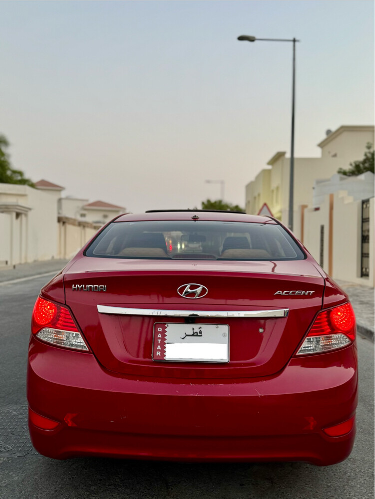 Hyundai Accent Full Option 2013 - 3