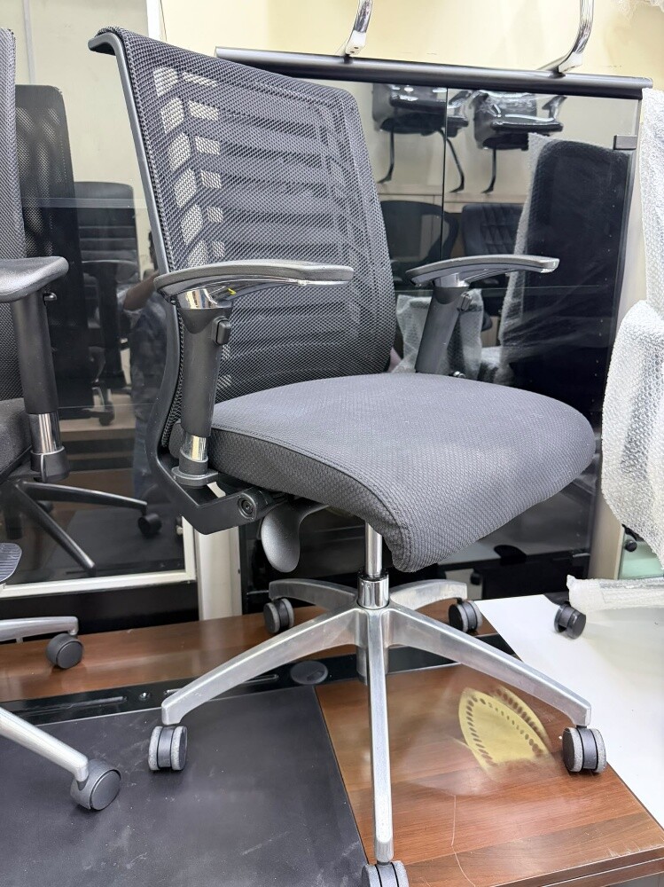 office sofa for sale - 6