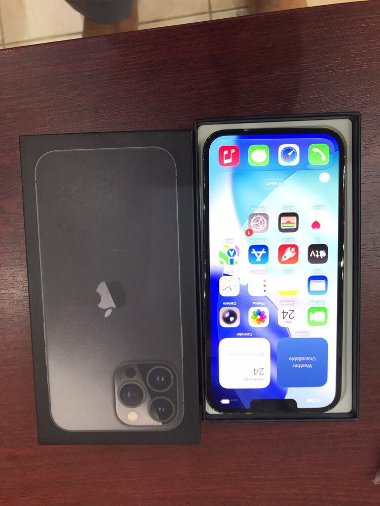 13 pro maxx USA model 256Gb - 8