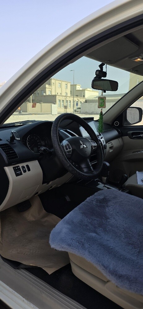 Mitsubishi PajeroSport 2015 - 20