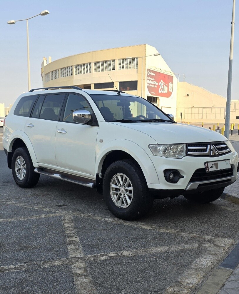 Mitsubishi PajeroSport 2015 - 2
