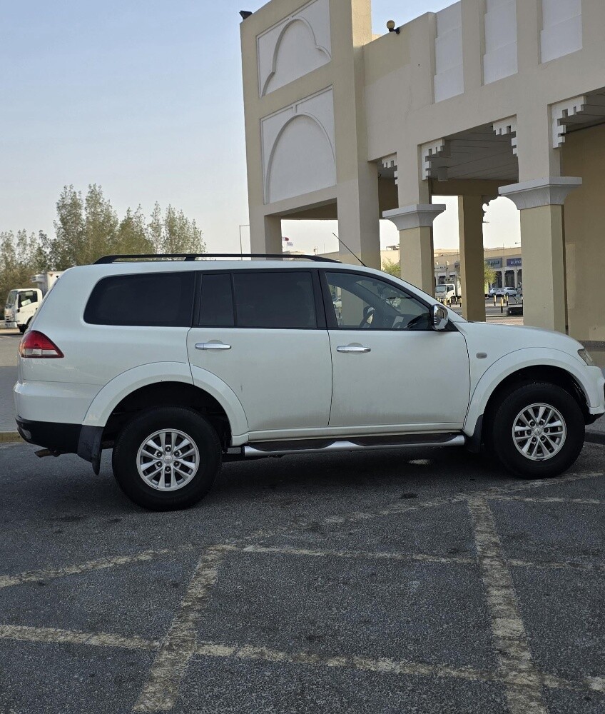 Mitsubishi PajeroSport 2015 - 6