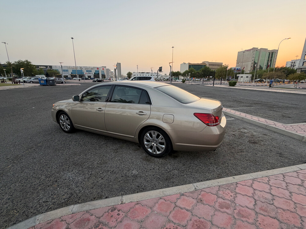 TOYOTA AVALON XL - 3