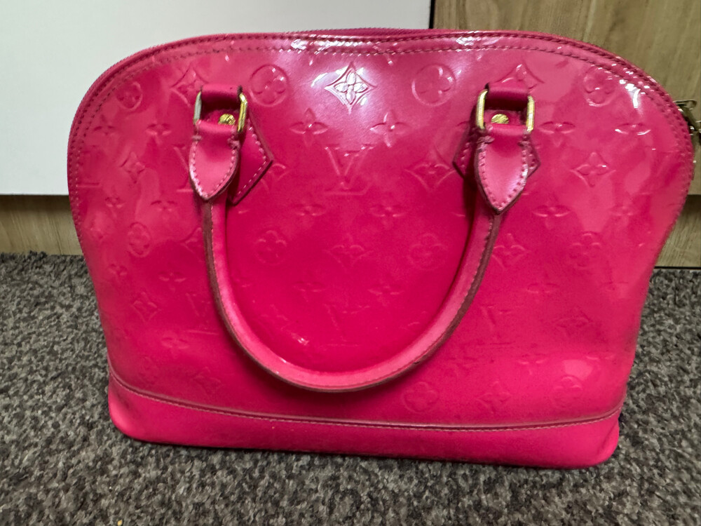 lv alma pm - 2