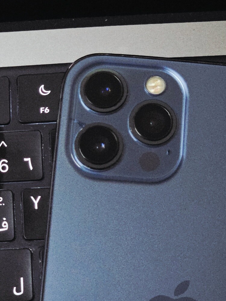 iphone 12 pro max - 2