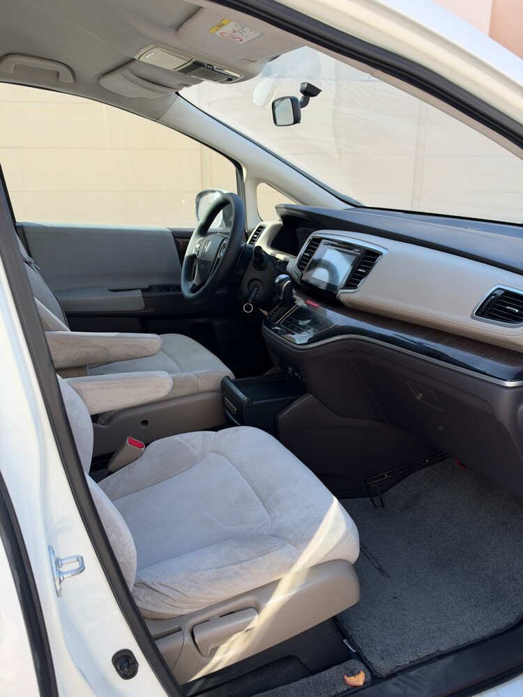 Honda Odyssey J 2016 - 3