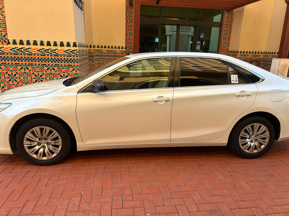 camry good condition  - 6