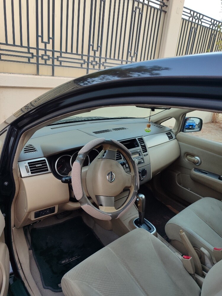 Nissan Tiida hutchback urgent sale - 4