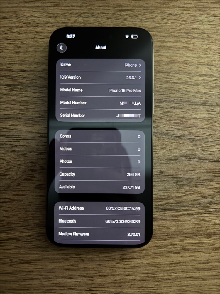 iPhone 15 Pro Max 256 GB - 2