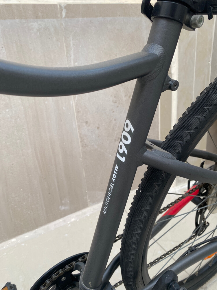B’Twin Riverside 500 Hybrid Bike - 4