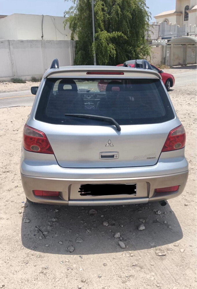 سياره اوتلاندر بحاله جيده للبيع  - 4