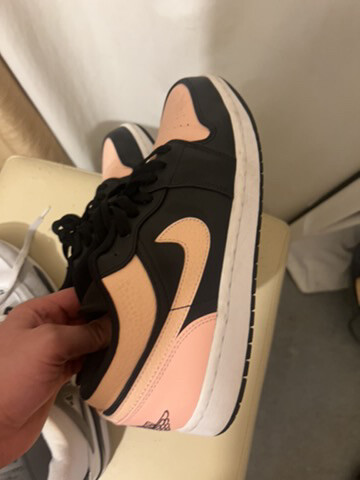 air Jordan 4s and Nike dunks - 2