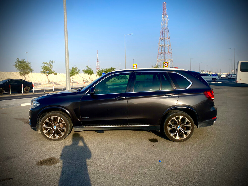 BMW X5 50i. - 4