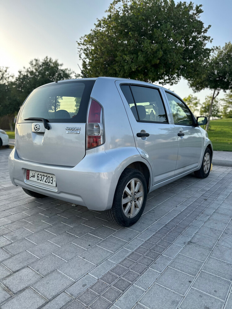 daihatsu sirion 2014 - 8