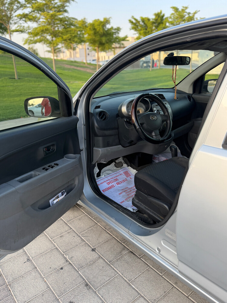 daihatsu sirion 2014 - 11