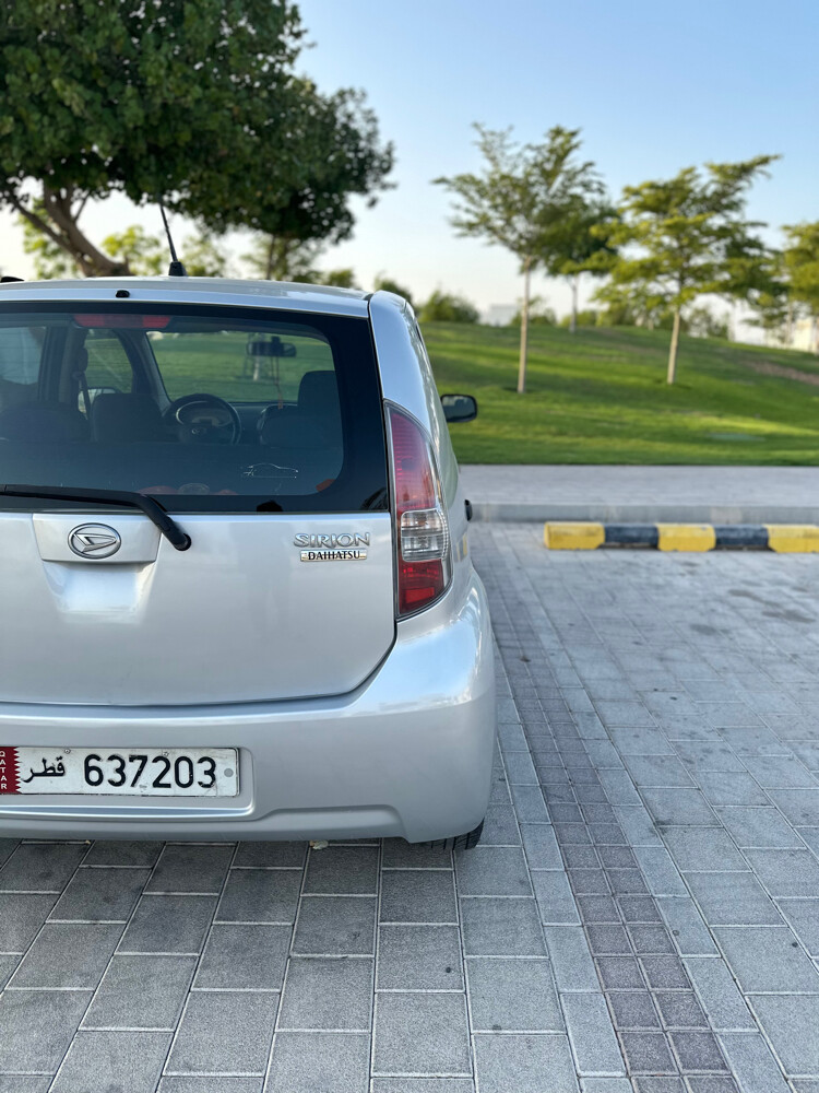 daihatsu sirion 2014 - 7