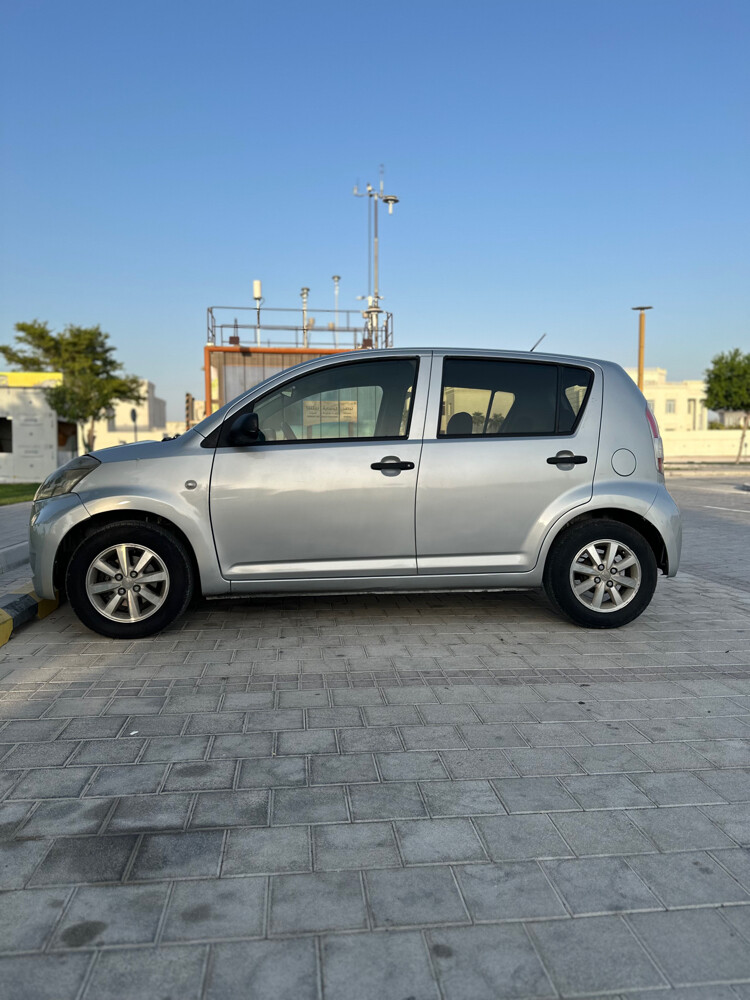 daihatsu sirion 2014 - 4