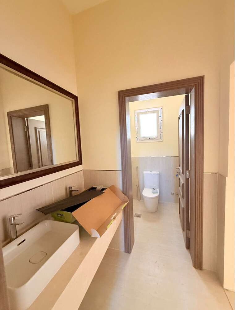 للبيع عمارة تجارية مؤجرة  العزيزي - 4