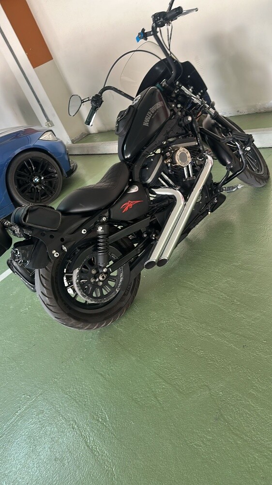 Harley Davidson 883 - 1