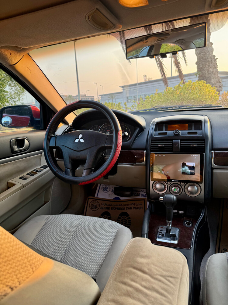 Mitsubishi Galant 2011 Perfect Cond - 8