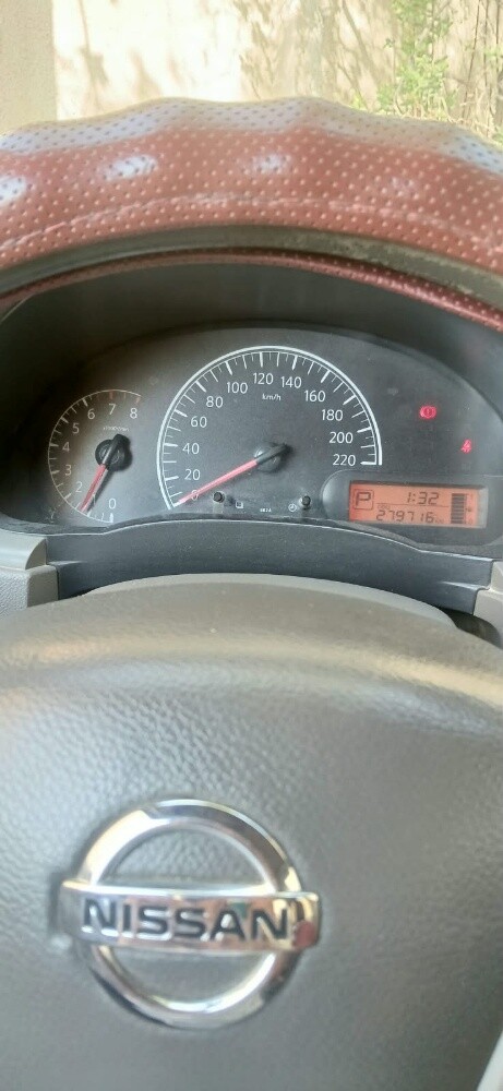Nissan Sunny2016 - 5