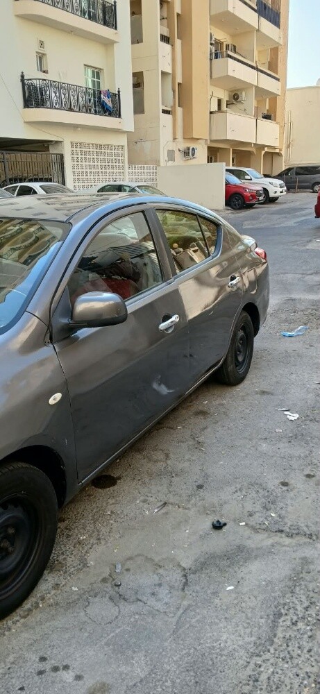 Nissan Sunny2016 - 2