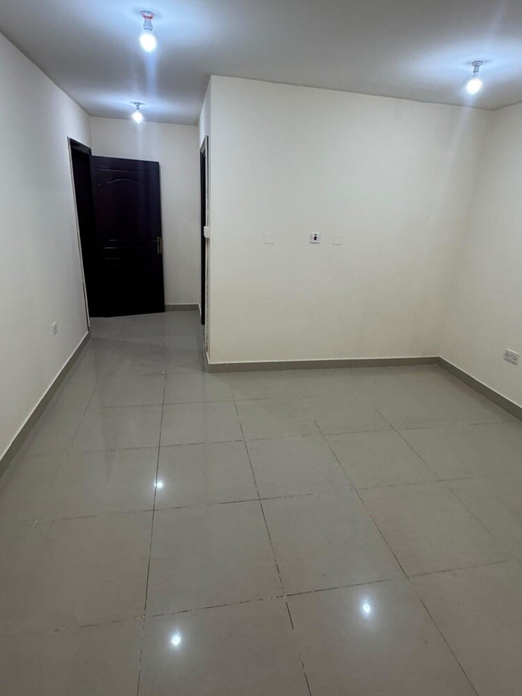 stodio for rent khartyat - 5